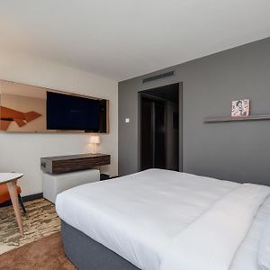 Standard Zimmer mit Kingsize-Bett